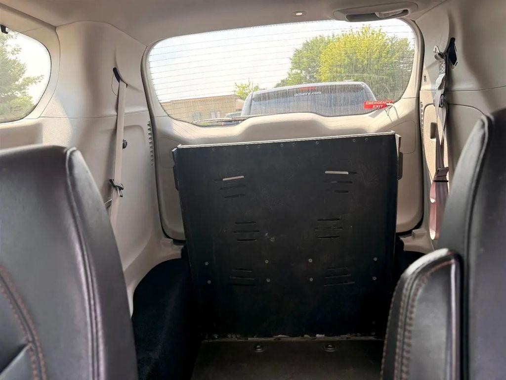 used 2020 Chrysler Pacifica car, priced at $24,900