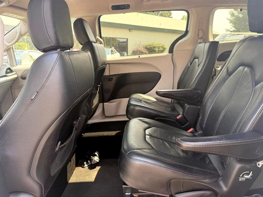 used 2020 Chrysler Pacifica car, priced at $24,900