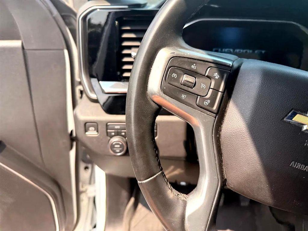used 2023 Chevrolet Silverado 1500 car, priced at $39,900