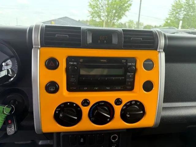 used 2007 Toyota FJ Cruiser car, priced at $17,777