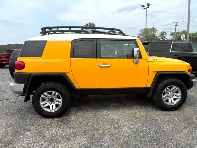used 2007 Toyota FJ Cruiser car, priced at $17,777