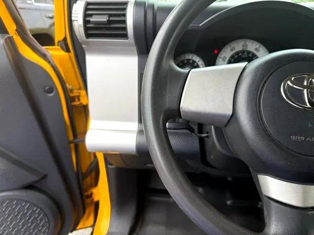 used 2007 Toyota FJ Cruiser car, priced at $17,777