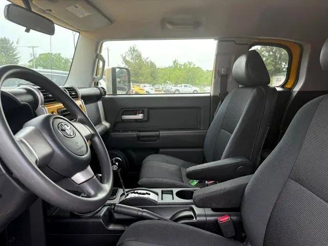 used 2007 Toyota FJ Cruiser car, priced at $17,777
