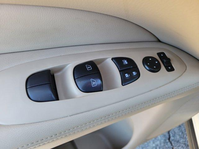 used 2020 Nissan Pathfinder car, priced at $21,900