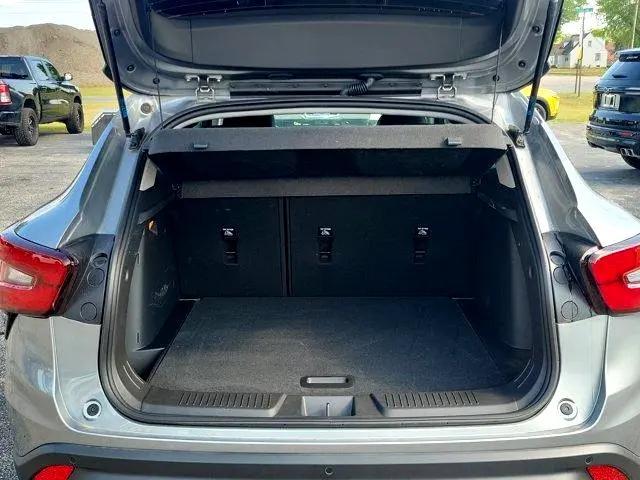 used 2025 Chevrolet Trax car, priced at $25,900