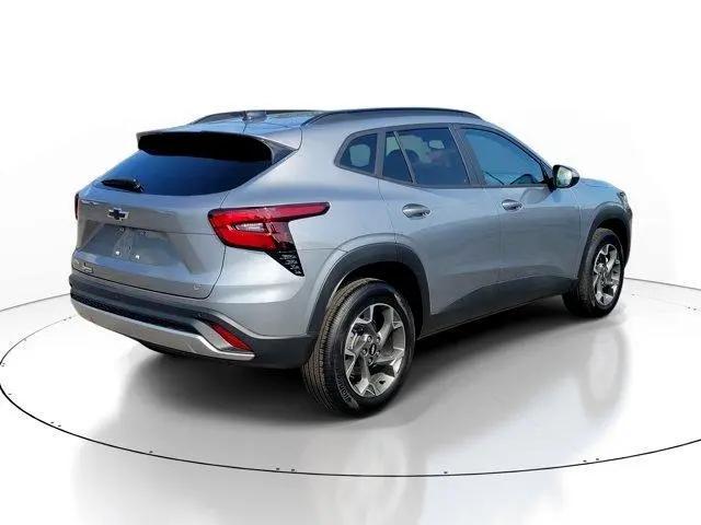used 2025 Chevrolet Trax car, priced at $25,900