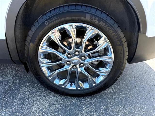 used 2023 Chevrolet Blazer car, priced at $33,900