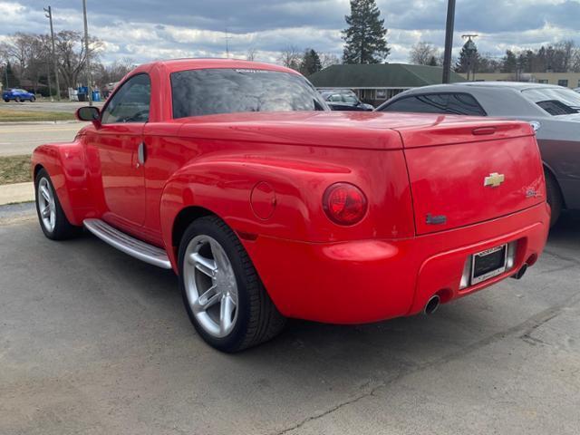 used 2005 Chevrolet SSR car, priced at $24,900