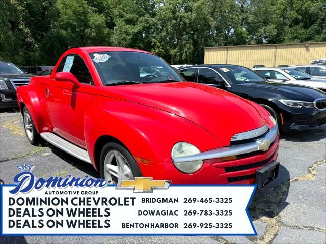 used 2005 Chevrolet SSR car, priced at $22,900