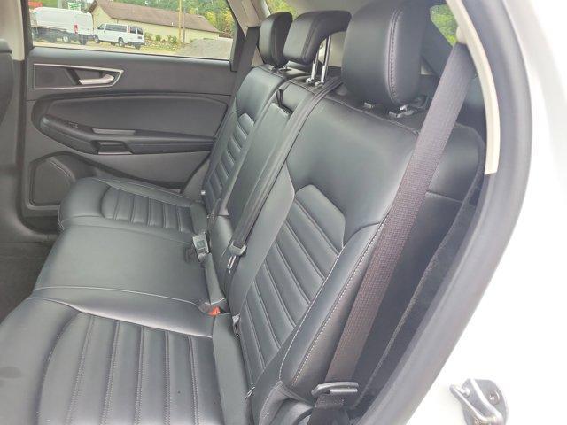 used 2024 Ford Edge car, priced at $25,900