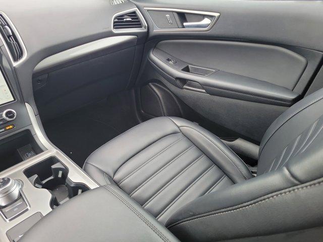 used 2024 Ford Edge car, priced at $25,900