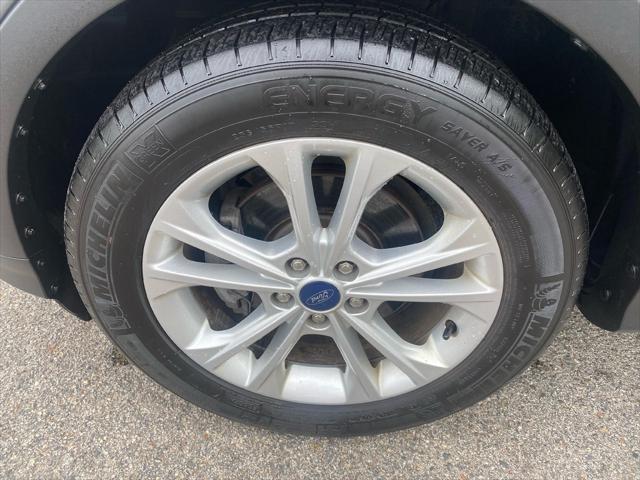 used 2017 Ford Escape car