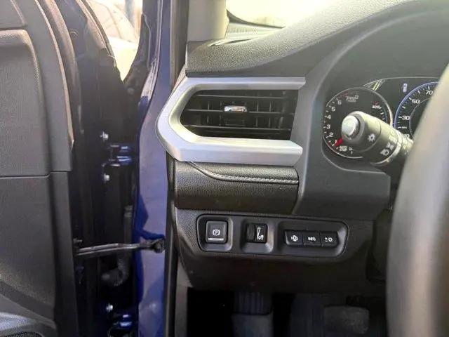 used 2023 GMC Acadia car, priced at $37,900