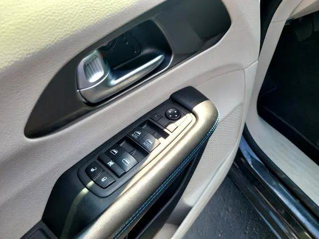 used 2021 Chrysler Pacifica Hybrid car, priced at $23,900
