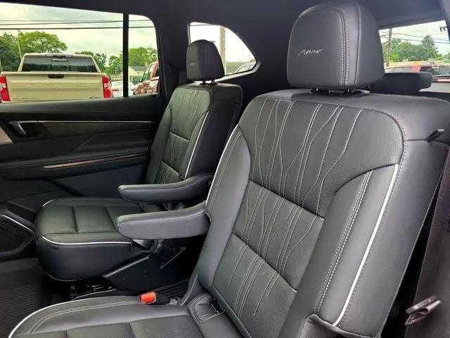 used 2025 Buick Enclave car, priced at $59,900