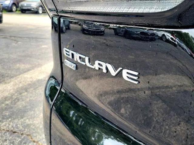 used 2025 Buick Enclave car, priced at $59,900