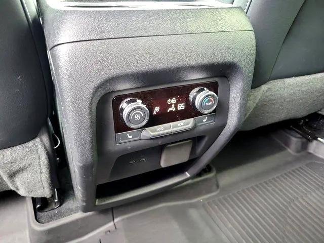 used 2025 Buick Enclave car, priced at $59,900