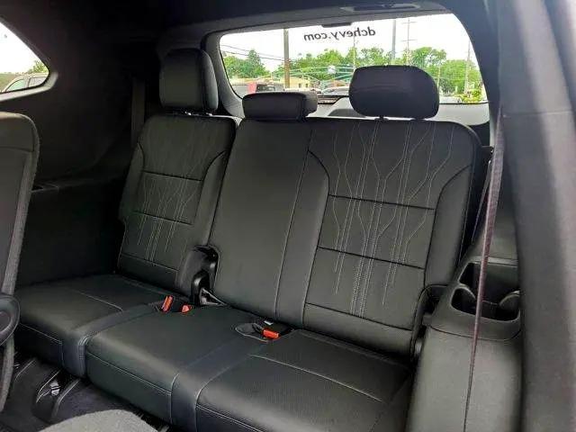 used 2025 Buick Enclave car, priced at $59,900