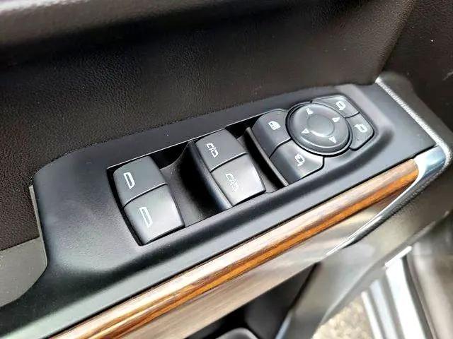 used 2022 Chevrolet Silverado 1500 car, priced at $49,900