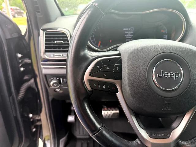 used 2021 Jeep Grand Cherokee car, priced at $29,900