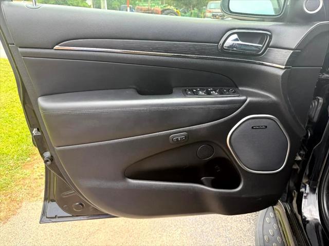used 2021 Jeep Grand Cherokee car, priced at $29,900