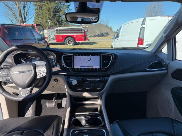 used 2023 Chrysler Pacifica Hybrid car, priced at $28,900
