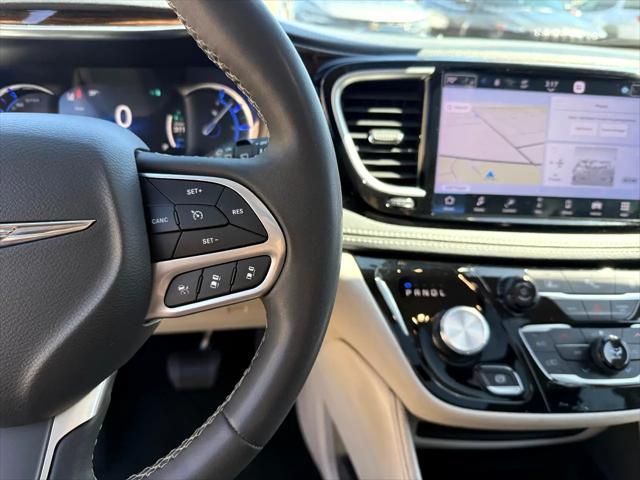 used 2023 Chrysler Pacifica Hybrid car, priced at $28,900