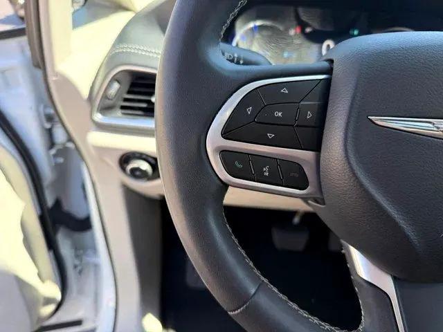 used 2023 Chrysler Pacifica Hybrid car, priced at $28,900