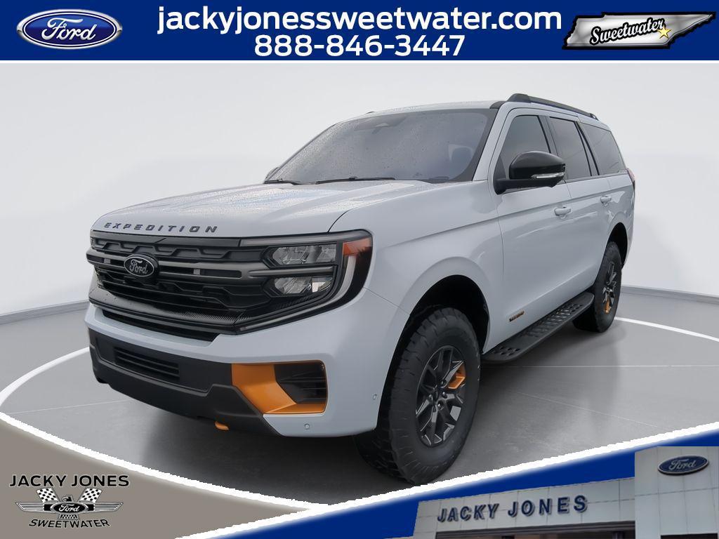 new 2025 Ford Expedition car, priced at $84,540