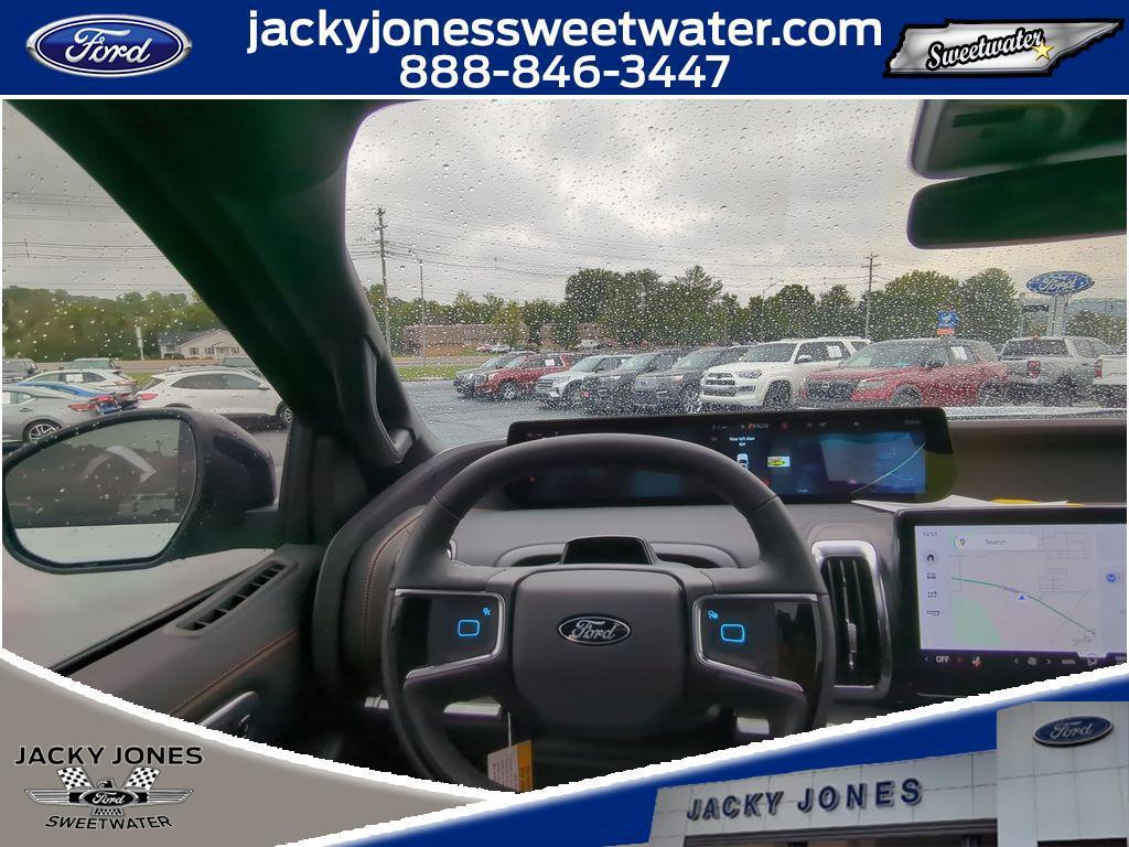 new 2025 Ford Expedition car, priced at $84,540