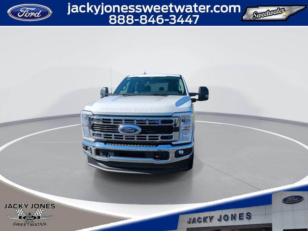 new 2025 Ford F-250 car, priced at $63,140