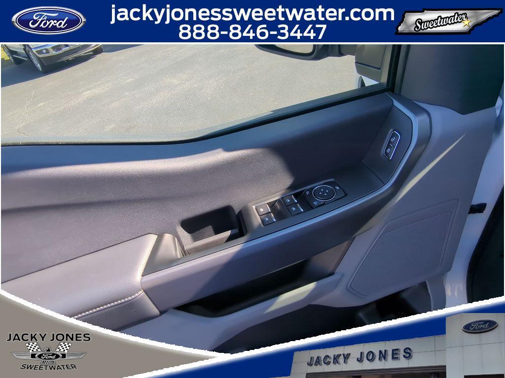 new 2025 Ford F-250 car, priced at $63,140