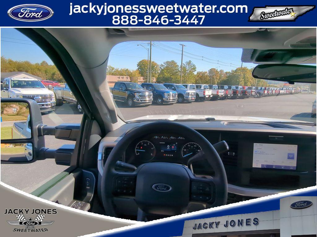 new 2025 Ford F-250 car, priced at $63,140