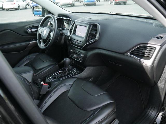 used 2019 Jeep Cherokee car