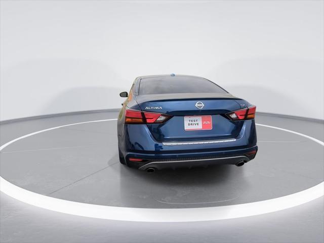 used 2022 Nissan Altima car, priced at $22,897