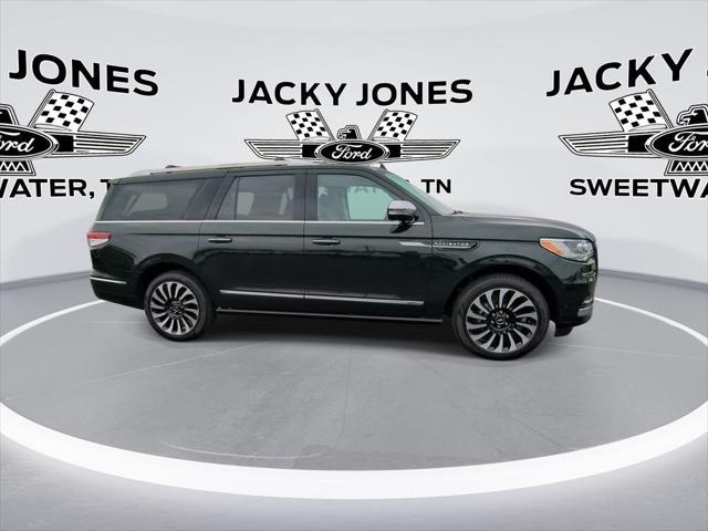 used 2022 Lincoln Navigator car, priced at $70,395