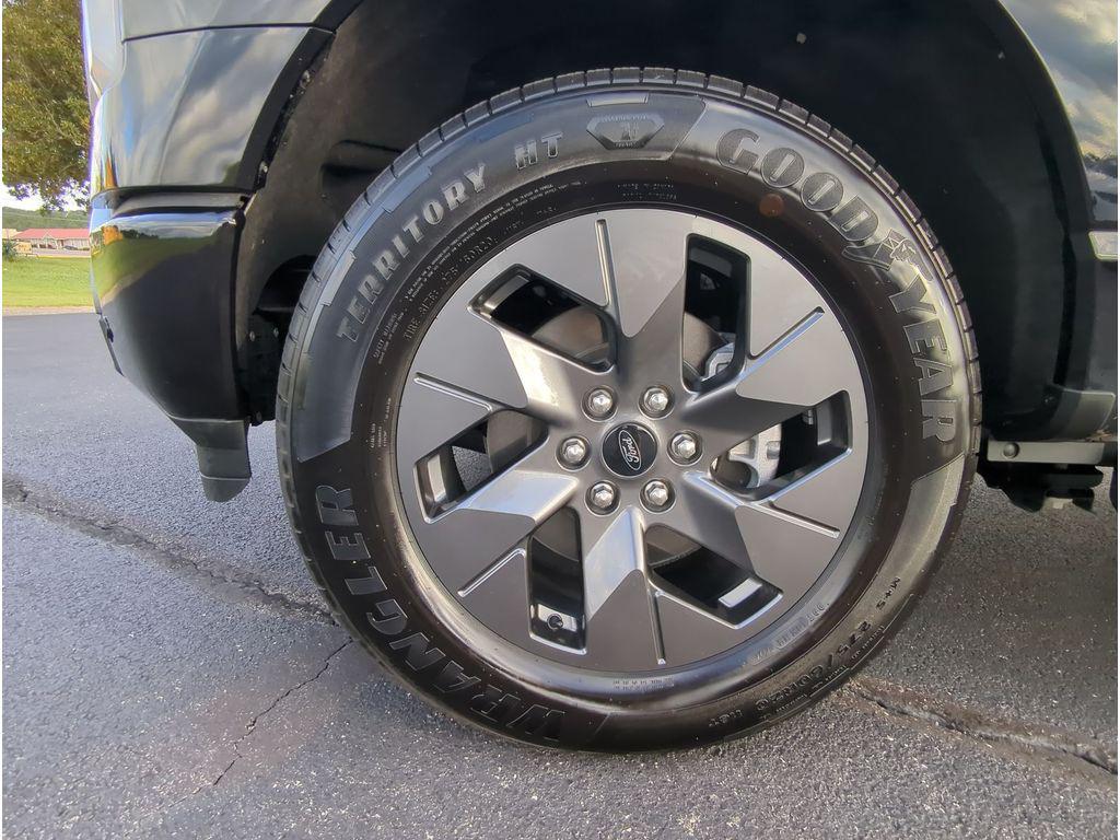 new 2025 Ford F-150 Lightning car, priced at $67,060