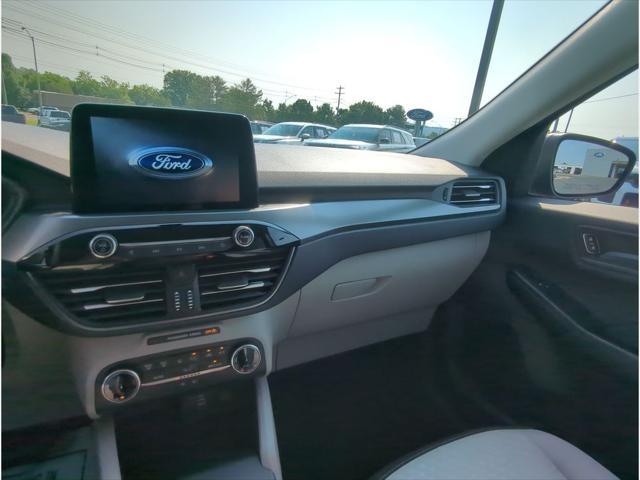 new 2025 Ford Escape car, priced at $28,988