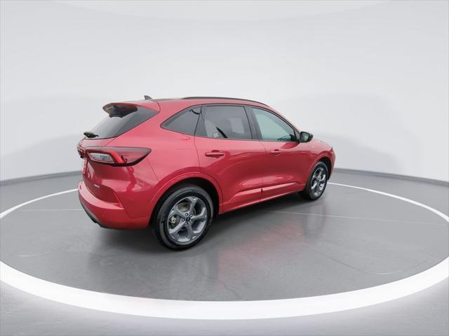 used 2023 Ford Escape car, priced at $29,898