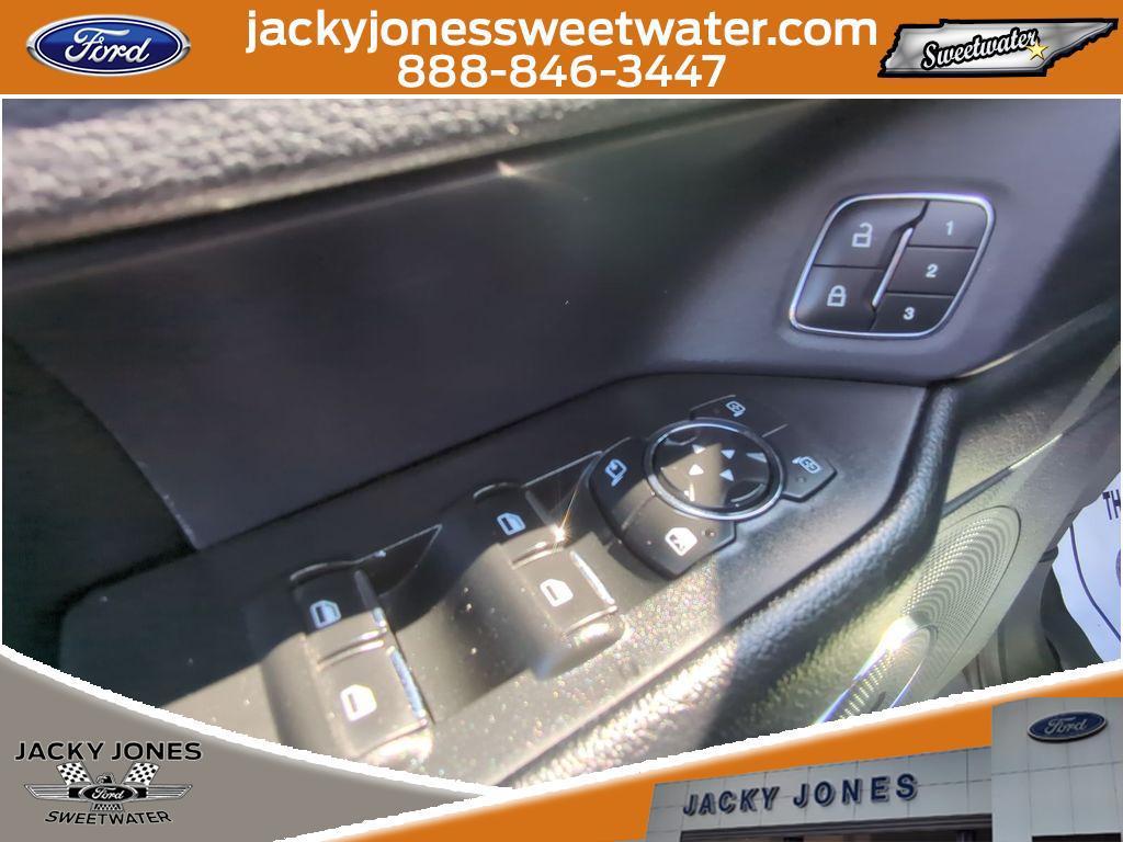 used 2021 Ford Expedition car, priced at $39,955