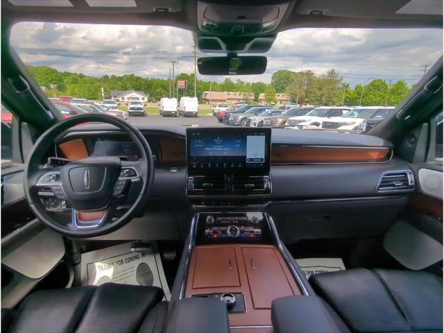 used 2024 Lincoln Navigator car, priced at $91,674