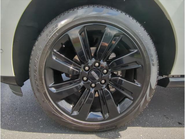 used 2024 Lincoln Navigator car, priced at $91,674
