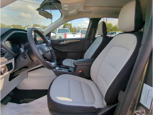 new 2025 Ford Escape car, priced at $33,960