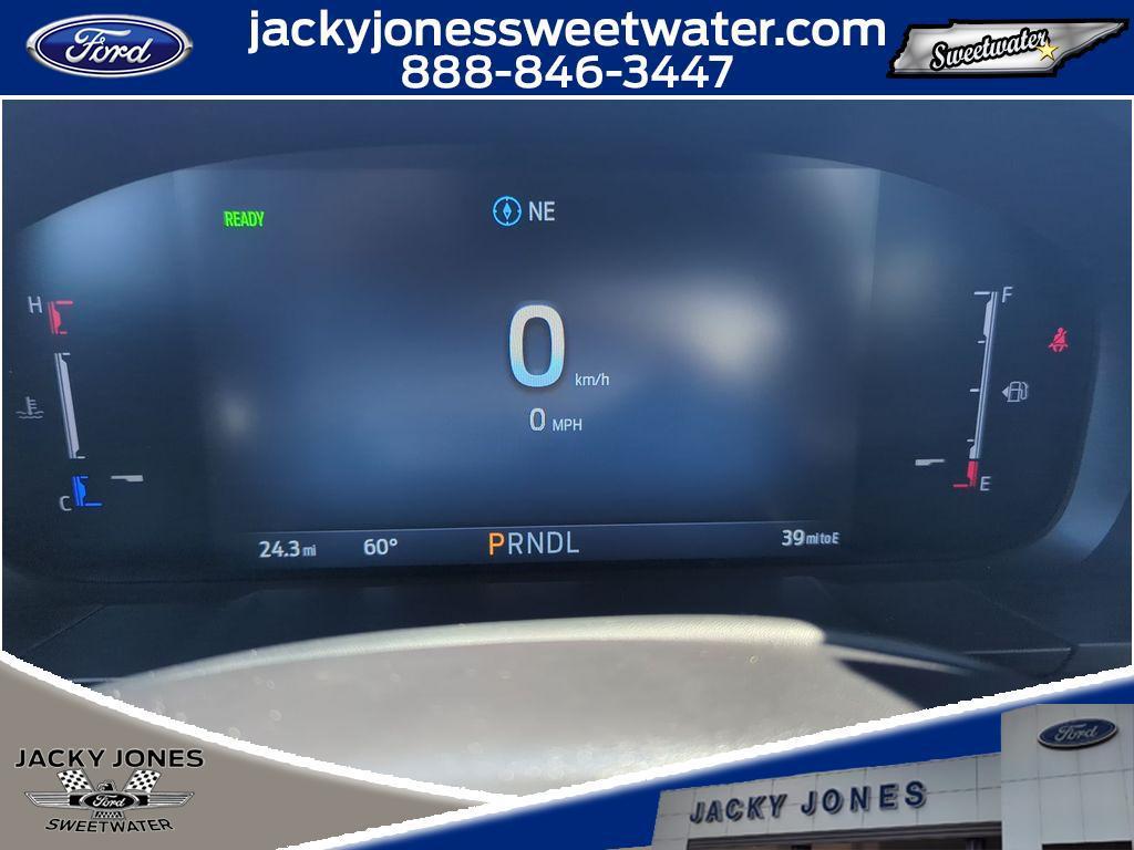 new 2025 Ford Maverick car, priced at $29,940