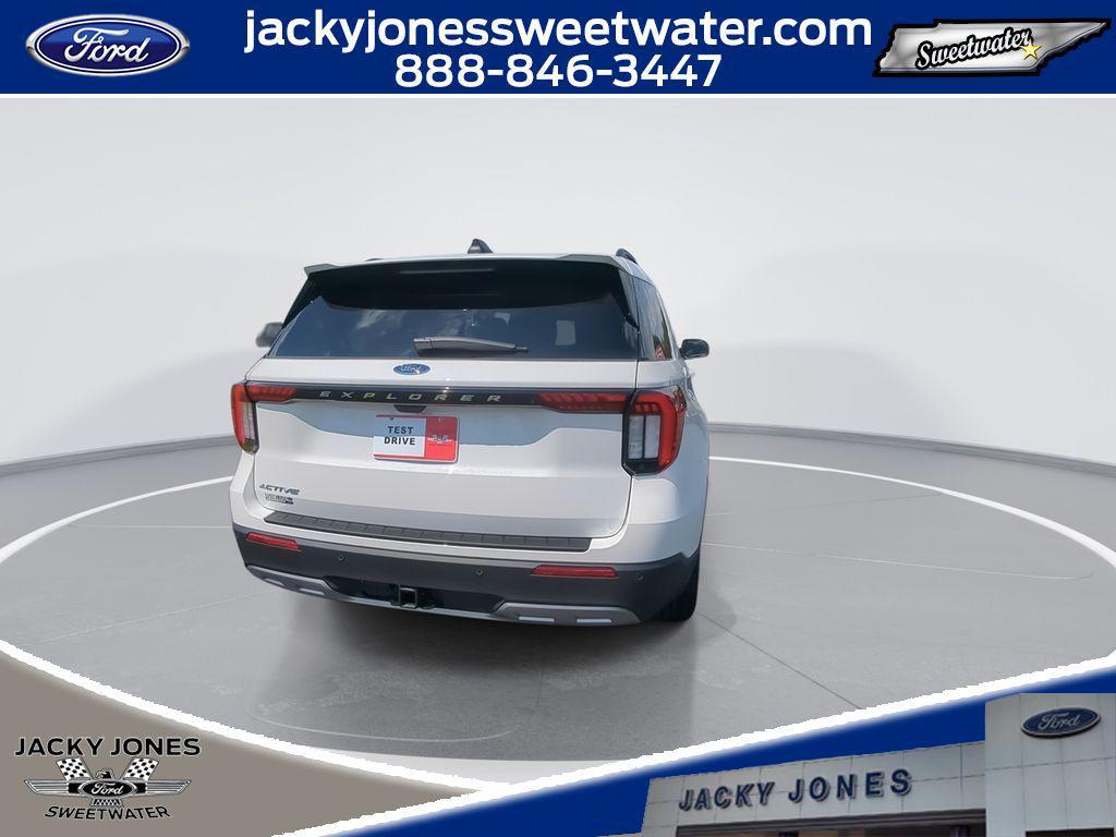 new 2025 Ford Explorer car, priced at $43,460