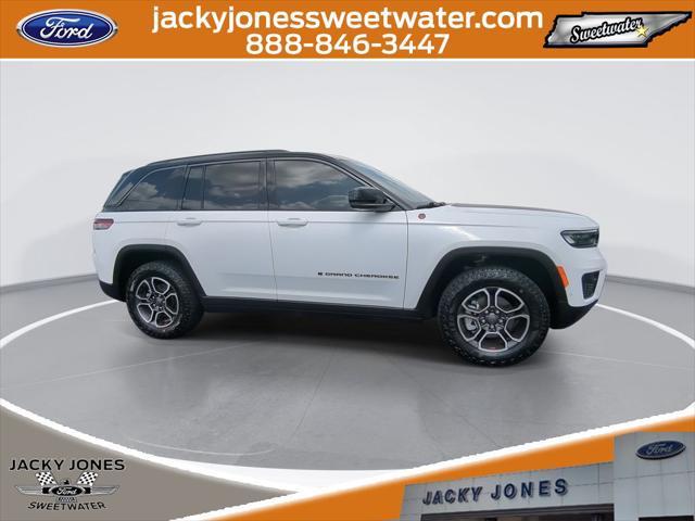 used 2022 Jeep Grand Cherokee car, priced at $35,884