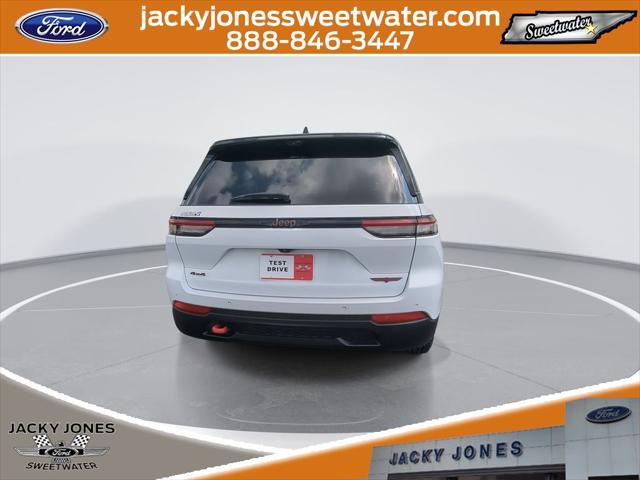 used 2022 Jeep Grand Cherokee car, priced at $35,884