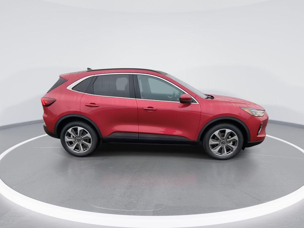 used 2023 Ford Escape car, priced at $30,955