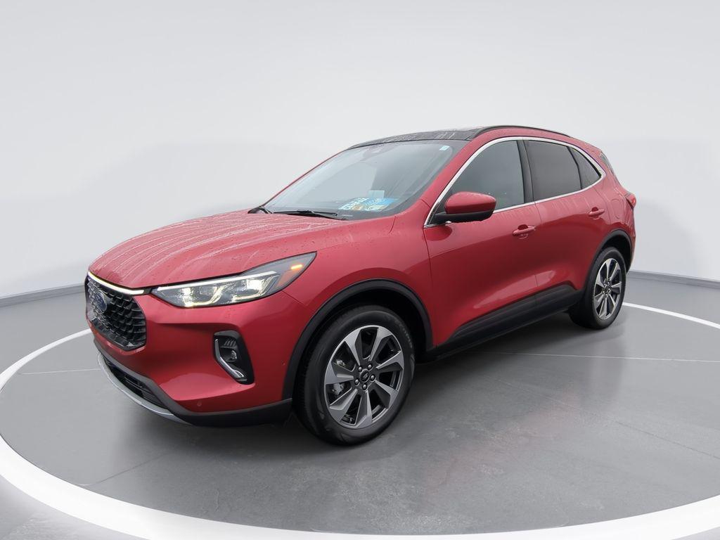 used 2023 Ford Escape car, priced at $30,955