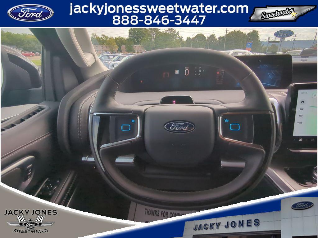 new 2025 Ford Expedition car, priced at $74,945